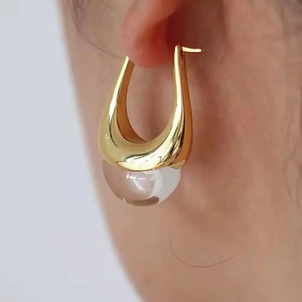 Vintage hoop style earrings A951